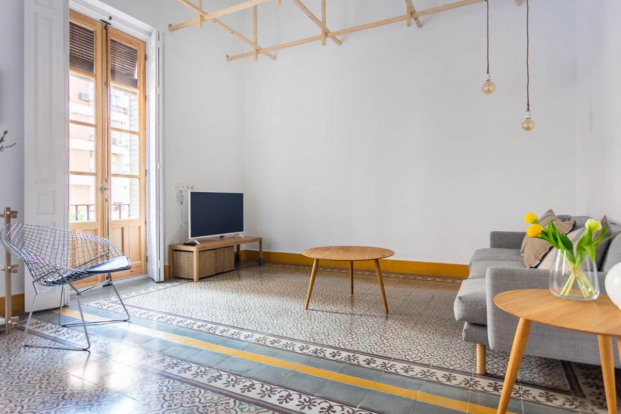 Pop Art , Sunny Apartment Near Santa Cruz إشبيلية المظهر الخارجي الصورة